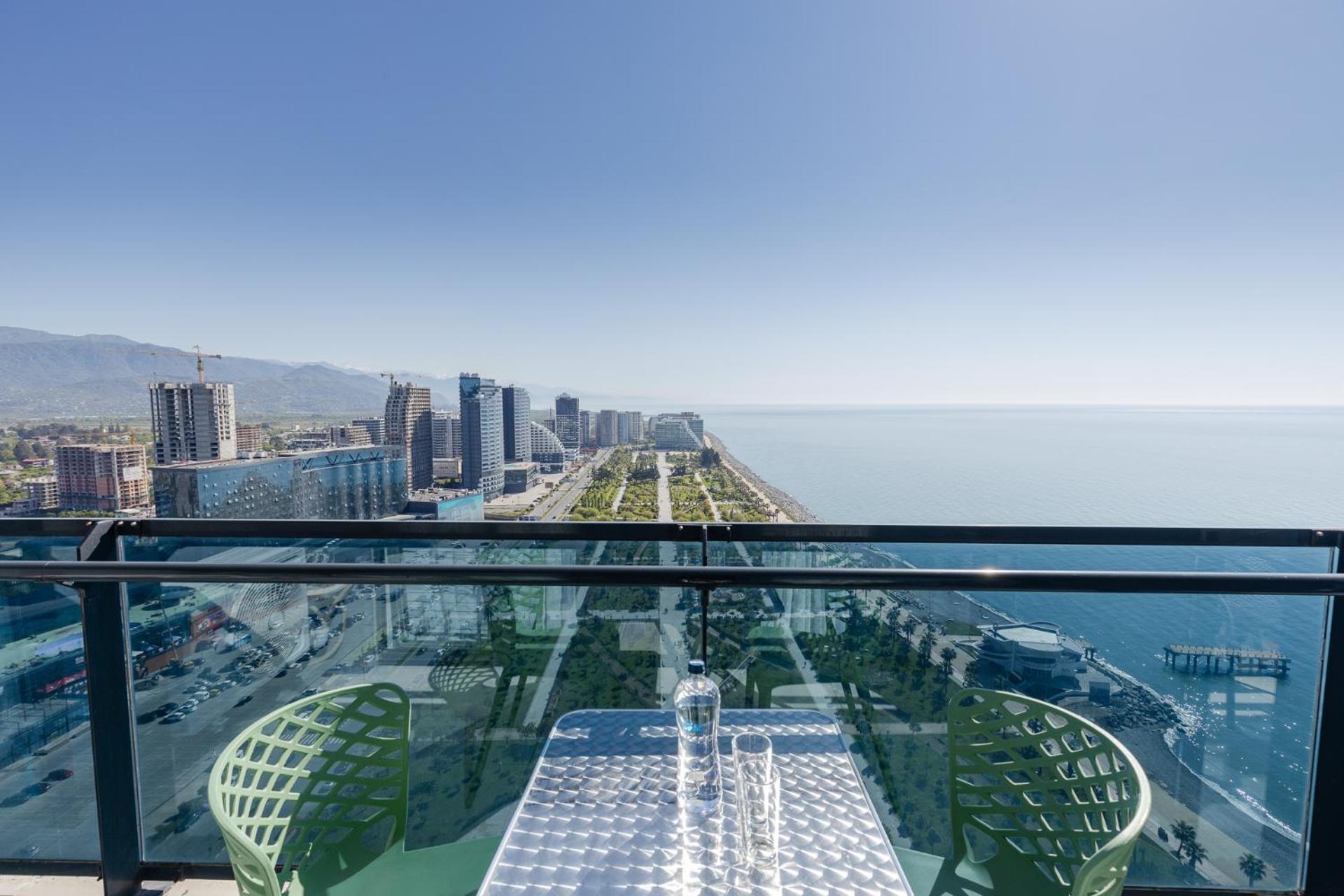 The Spot Apartments - Orbi Beach Tower Batumi Exterior foto